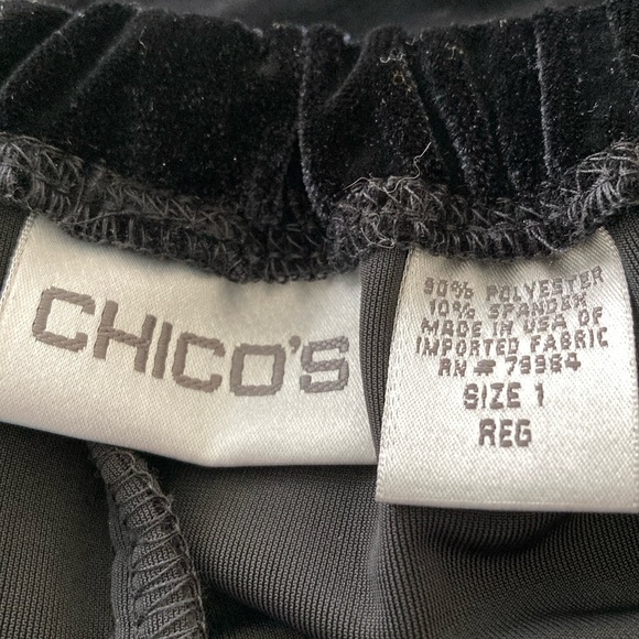 Chico’s Pull on Wide Leg Velour Pants. Chico’s size 1 - Picture 3 of 5
